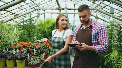 Moon Valley Nurseries